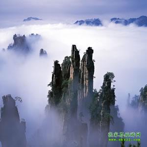 暑期夏令營湘西精華旅游線路：長沙、韶山、張家界、鳳凰純玩8日游